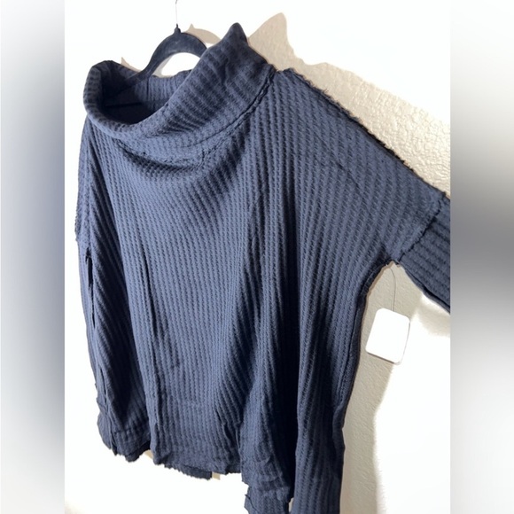 NWT Free People Juicy long sleeve tunic in black - Picture 8 of 10